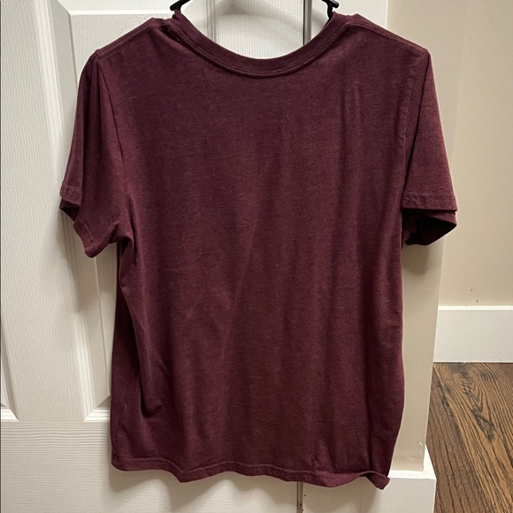 Wrangler Burgundy Graphic Tee - Picture 2 of 2